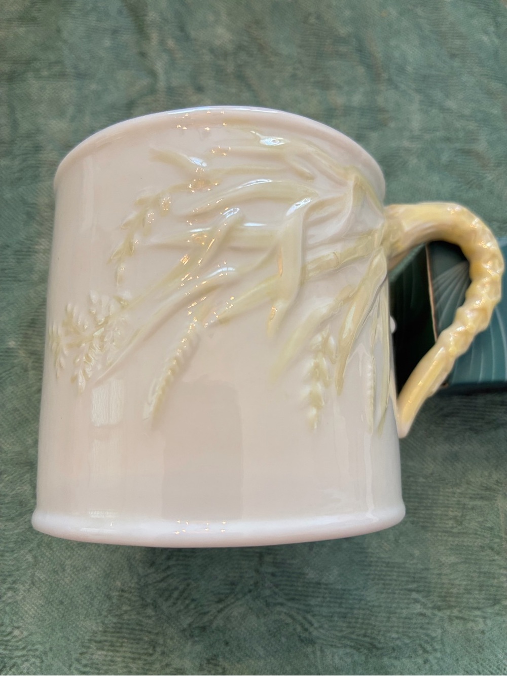 Belleek Parian Chins Grass Pattern